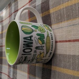 🌽 Starbucks Iowa mug- Been There Series
